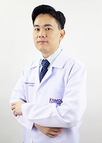 Dr.Chaiwat Srihatajati, MD
